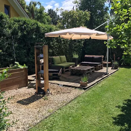 Wunderschoene, Grosse Gartenwohnung Mit 3 Schlafzimmern Naehe Kaufbeuren Apartmán