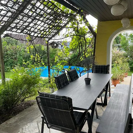 Wunderschöne, Große Gartenwohnung Mit 3 Schlafzimmern Nähe Kaufbeuren