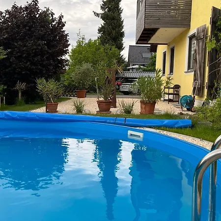 Wunderschoene, Grosse Gartenwohnung Mit 3 Schlafzimmern Naehe Kaufbeuren *